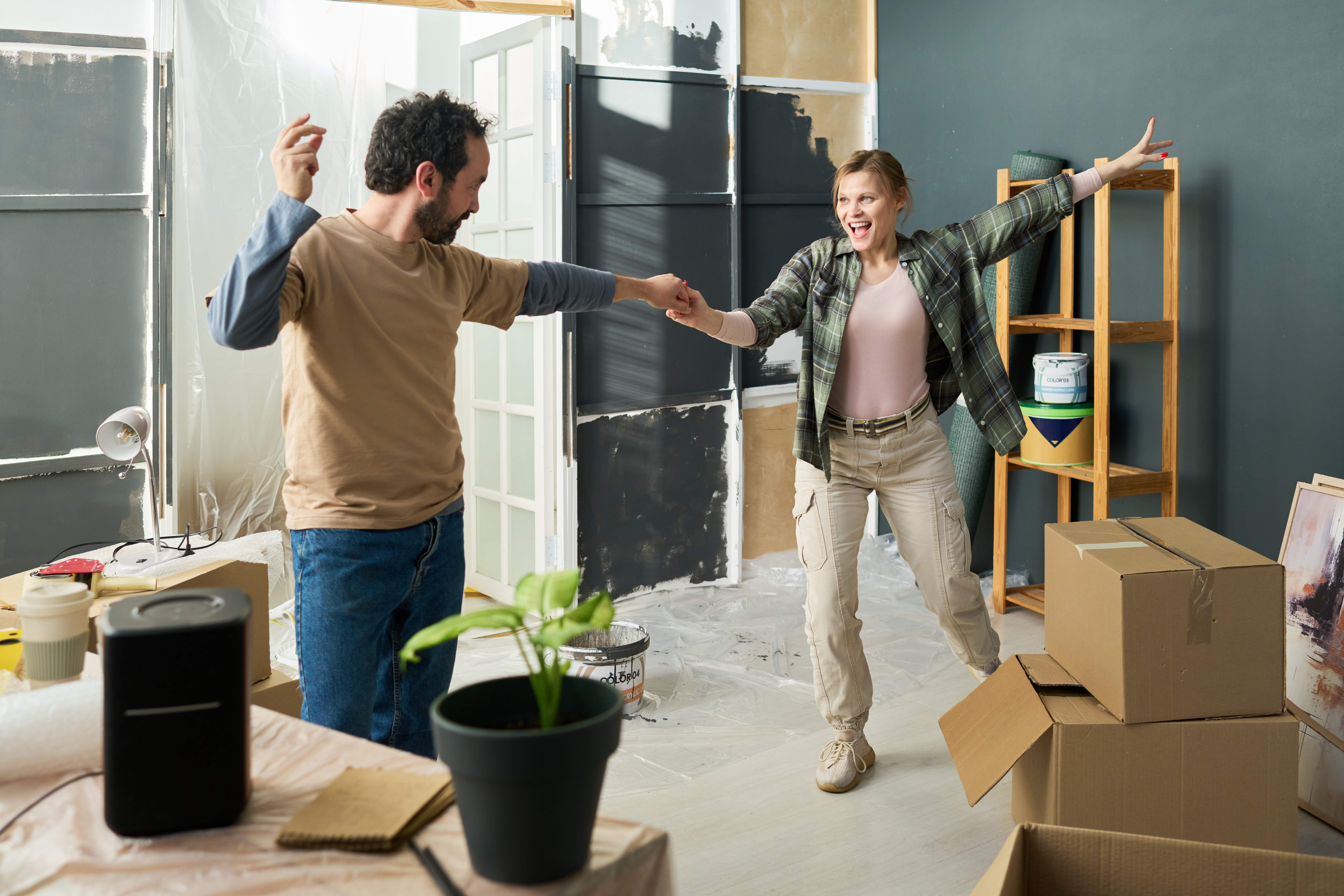 Should You Move or Remodel: The Experts Weigh In